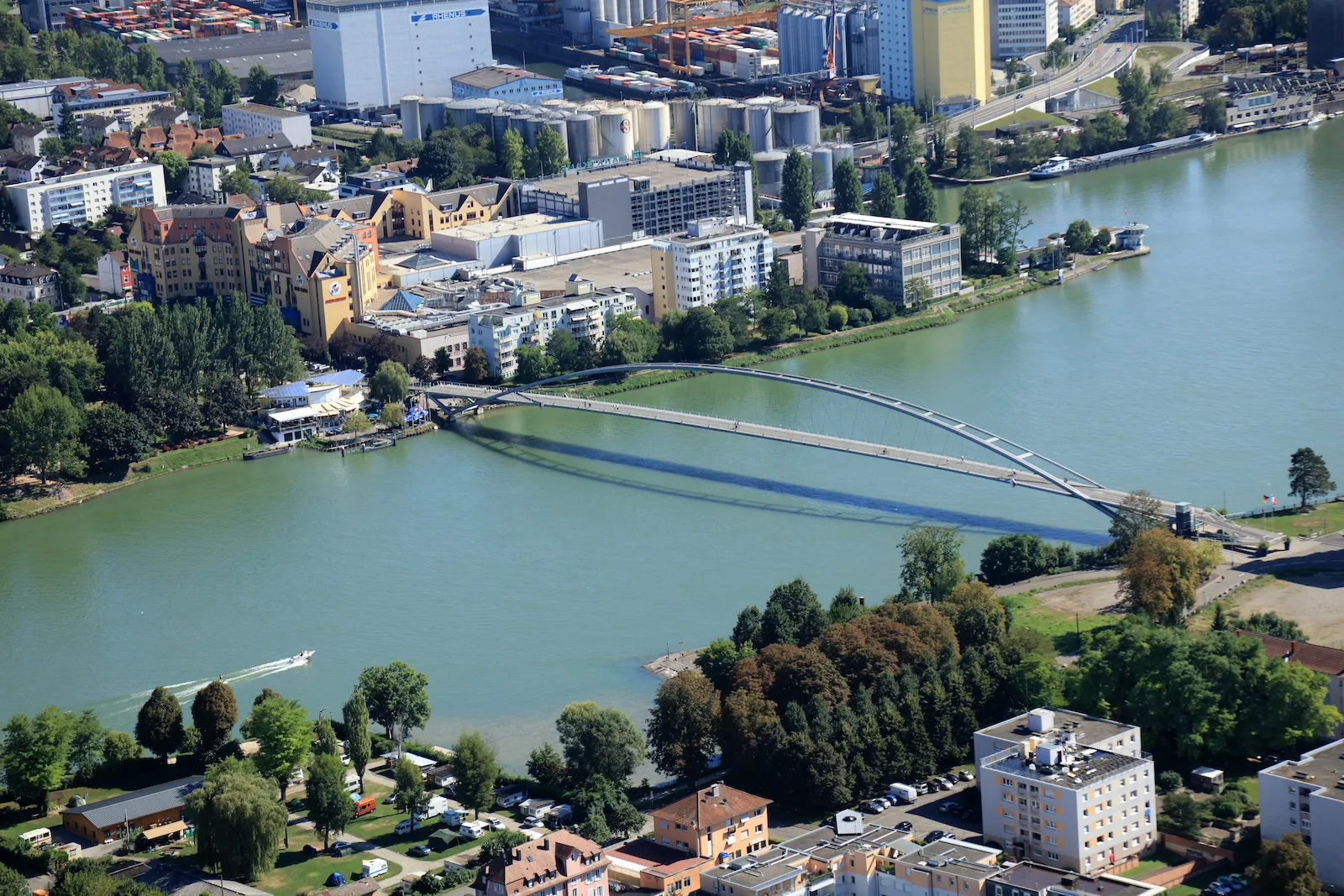 Emprunter la plus longue passerelle du monde